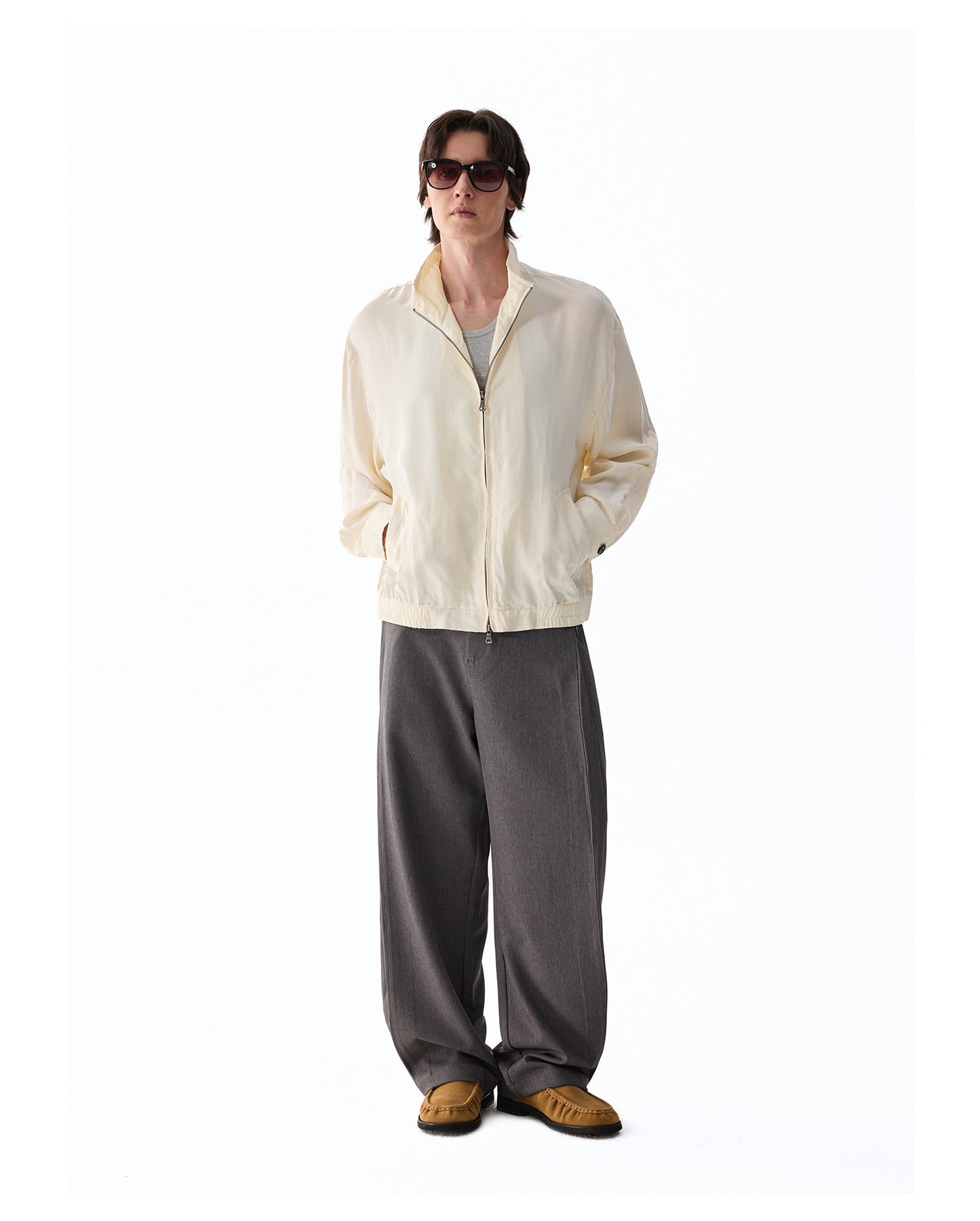 Side-Seam Casual Pants with a 3D Silhouette