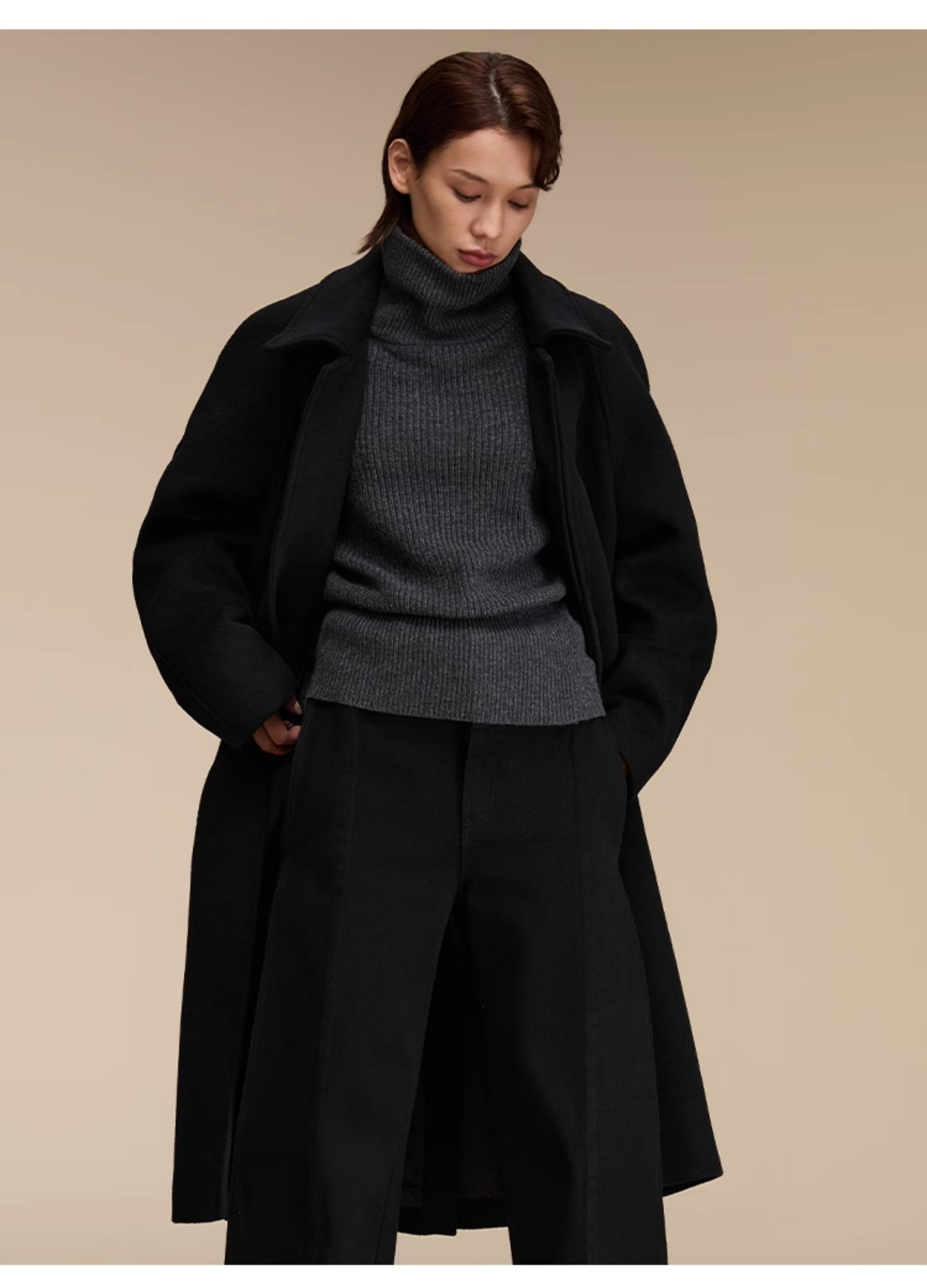 Back slit casual wool coat