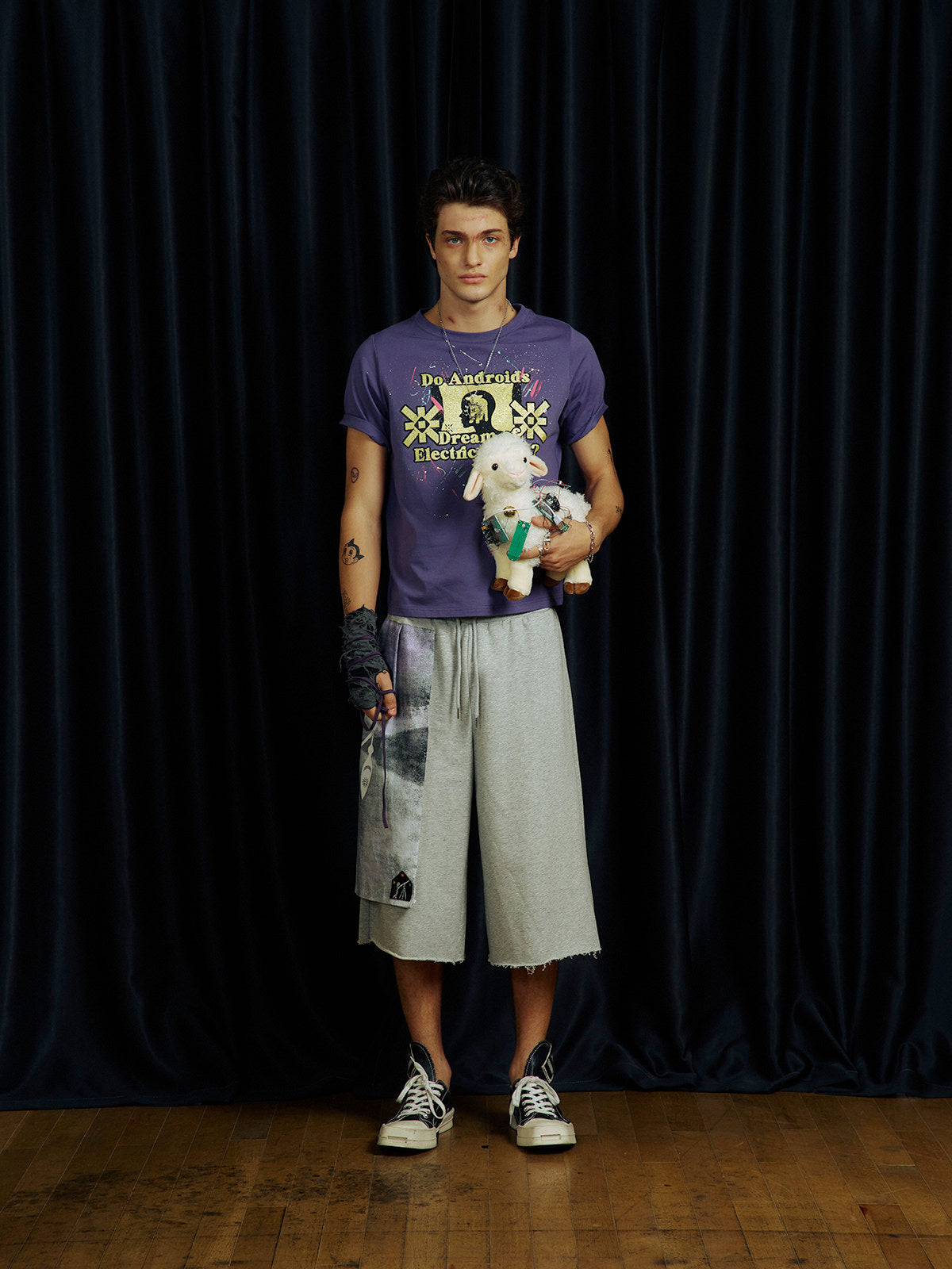Drawstring Waist Shorts