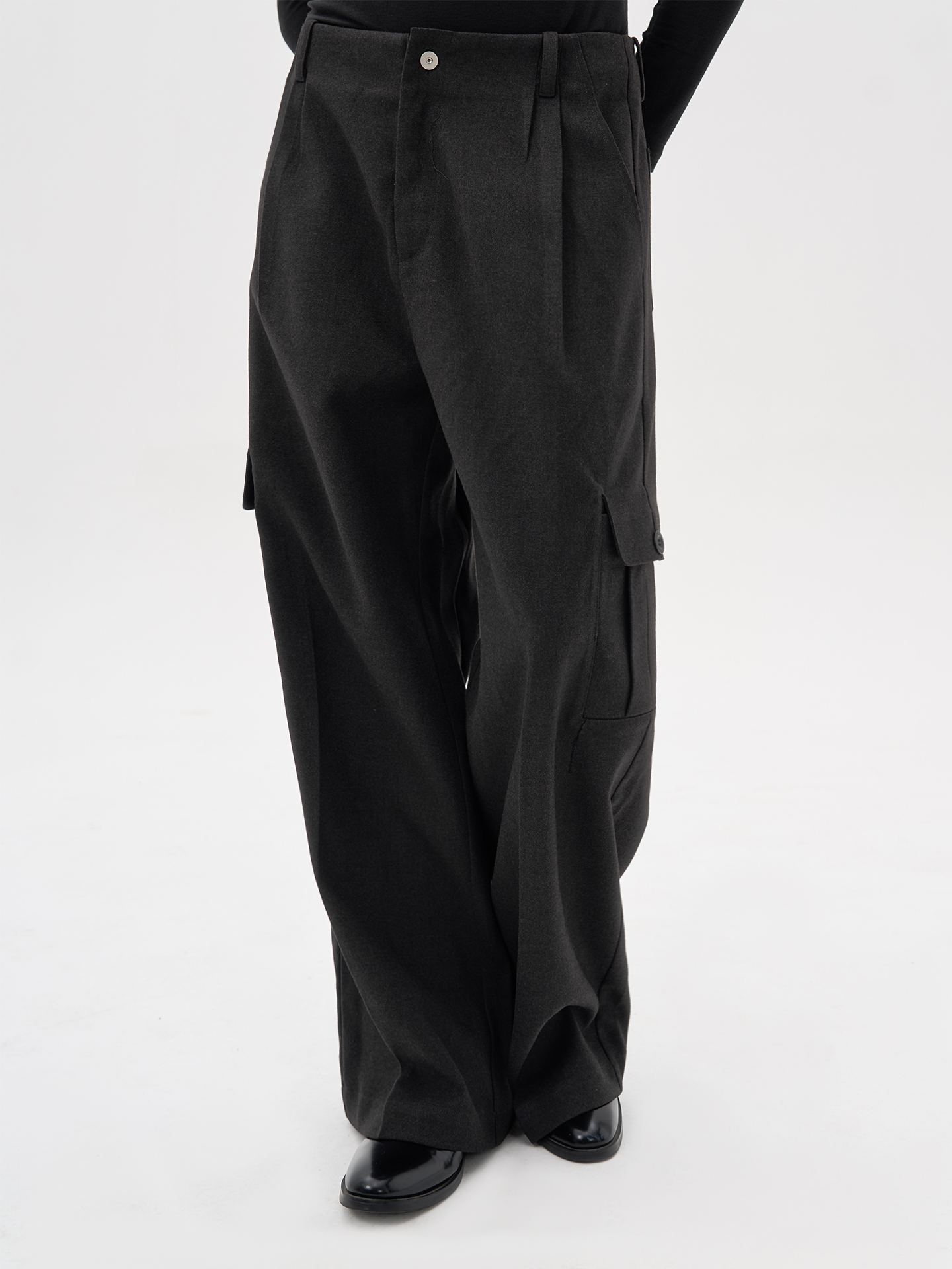 Double-Pocket Casual Pants