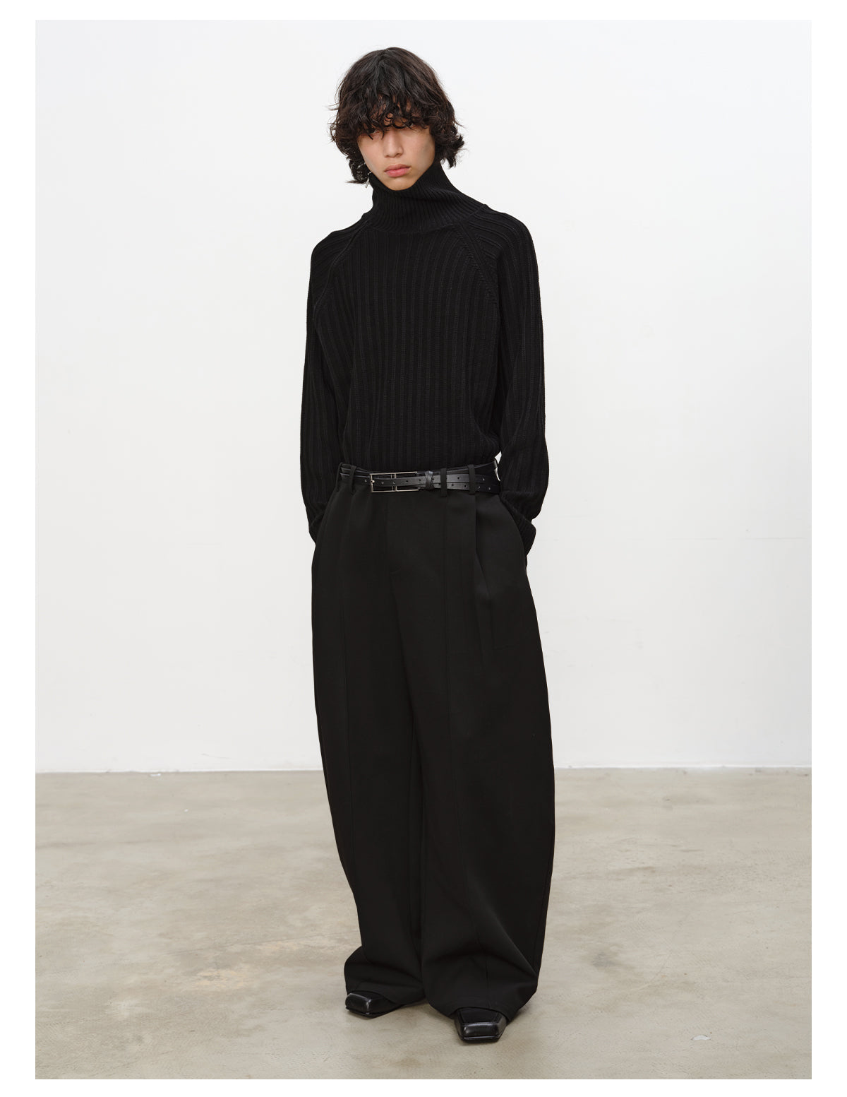 Diagonal Zipper High-Neck Knit