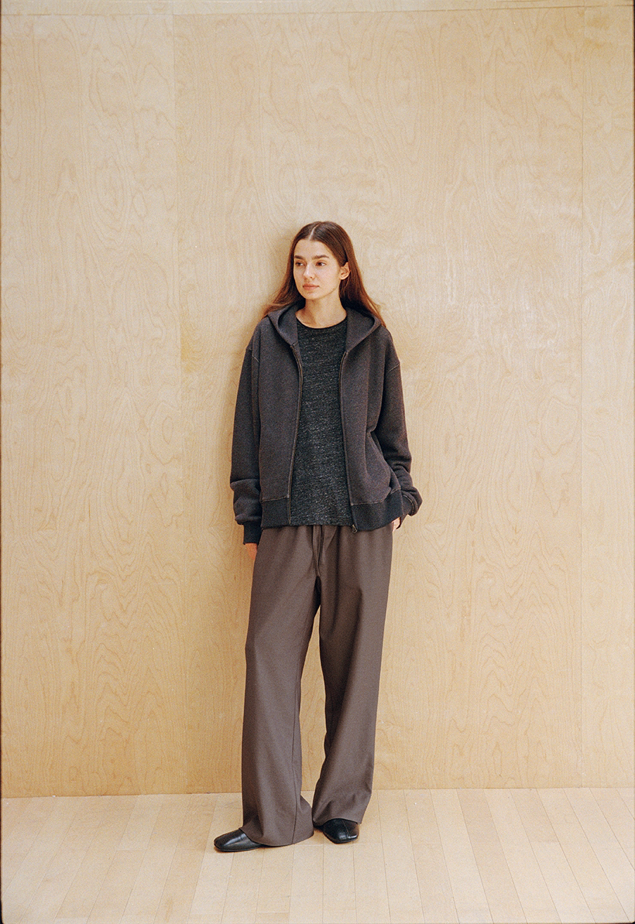 Raglan-Sleeve Roll-Neck T-Shirt