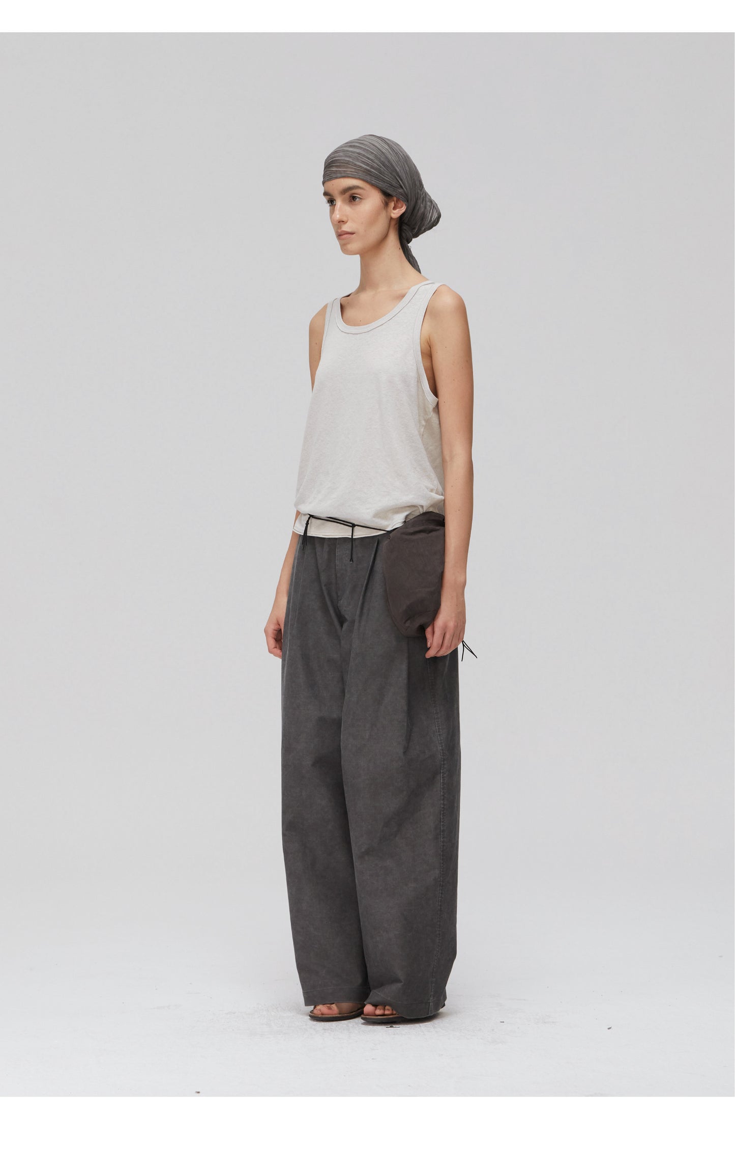 Basic Versatile Sleeveless Shirt