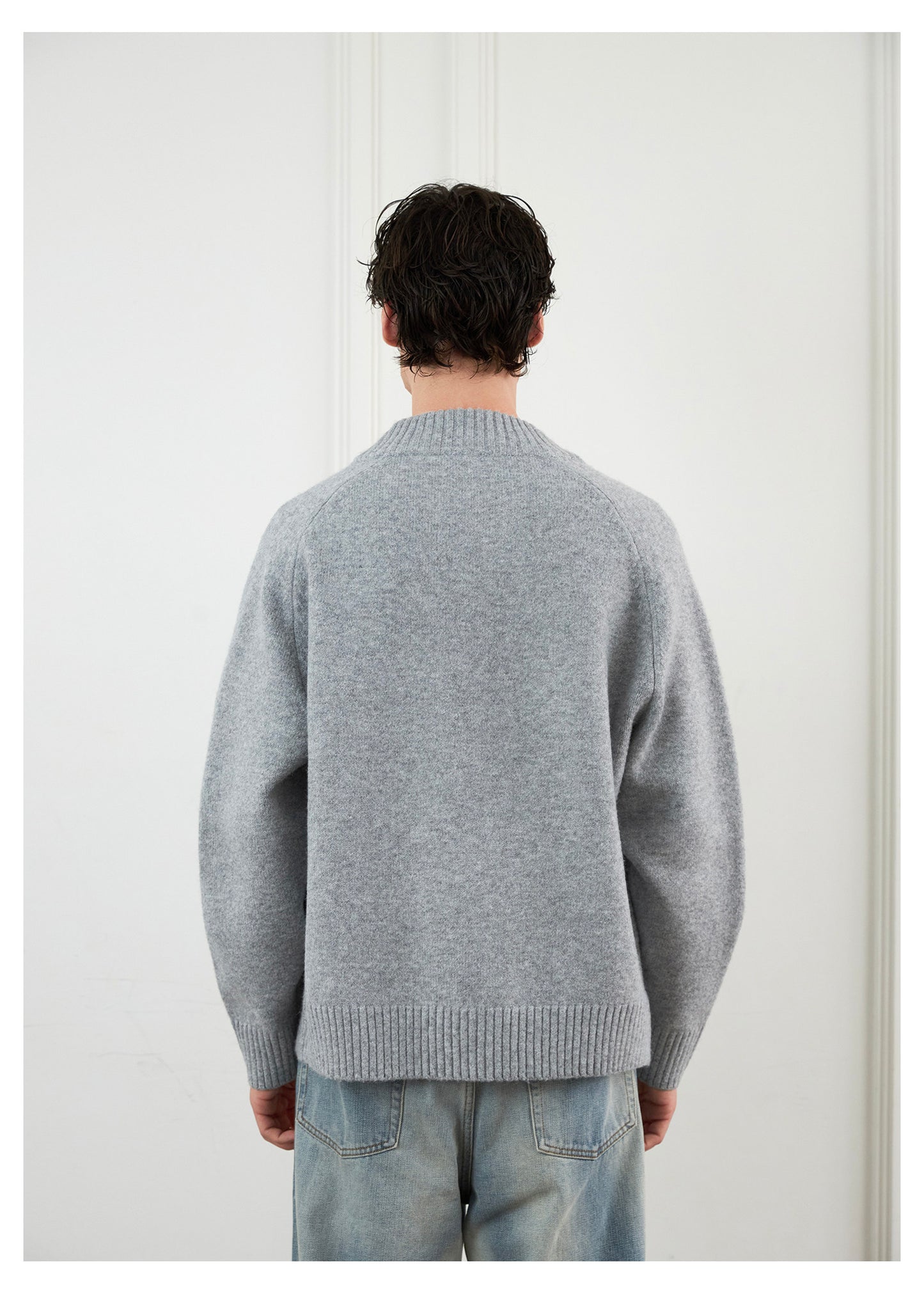 Relaxed Fit Zip-Up Cardigan