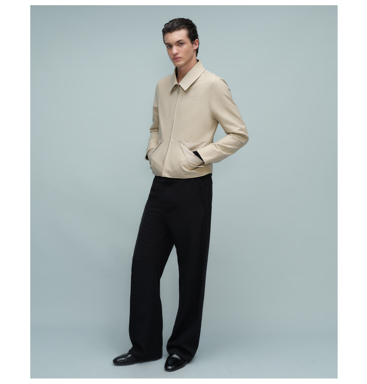 Short Jacket with Turn-Up Pockets