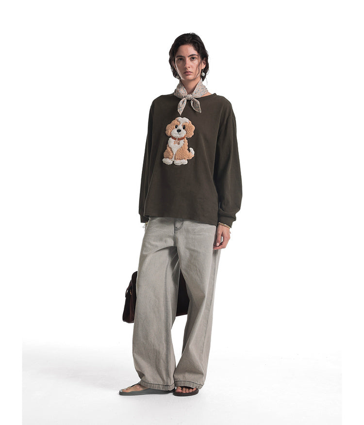 Appliqué embroidery T-shirt