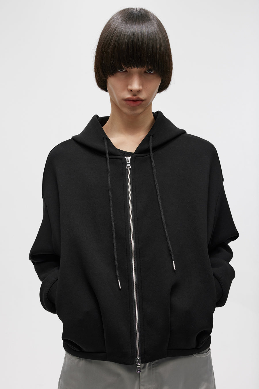 Pleated Air Layer Hooded Sweatshirt