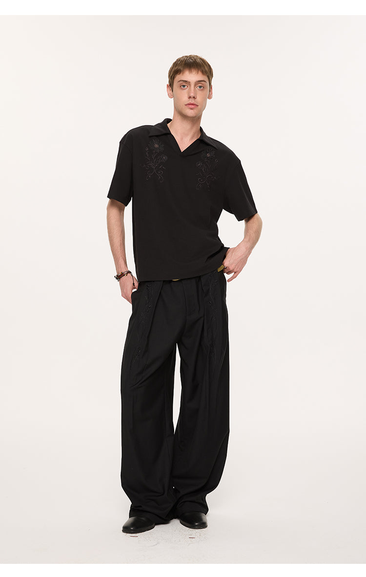 Embroidered V-neck polo shirt