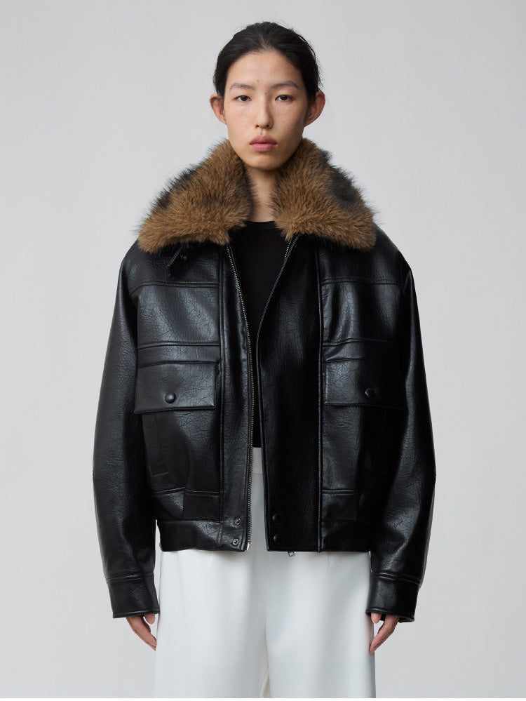 Detachable fur collar bomber jacket