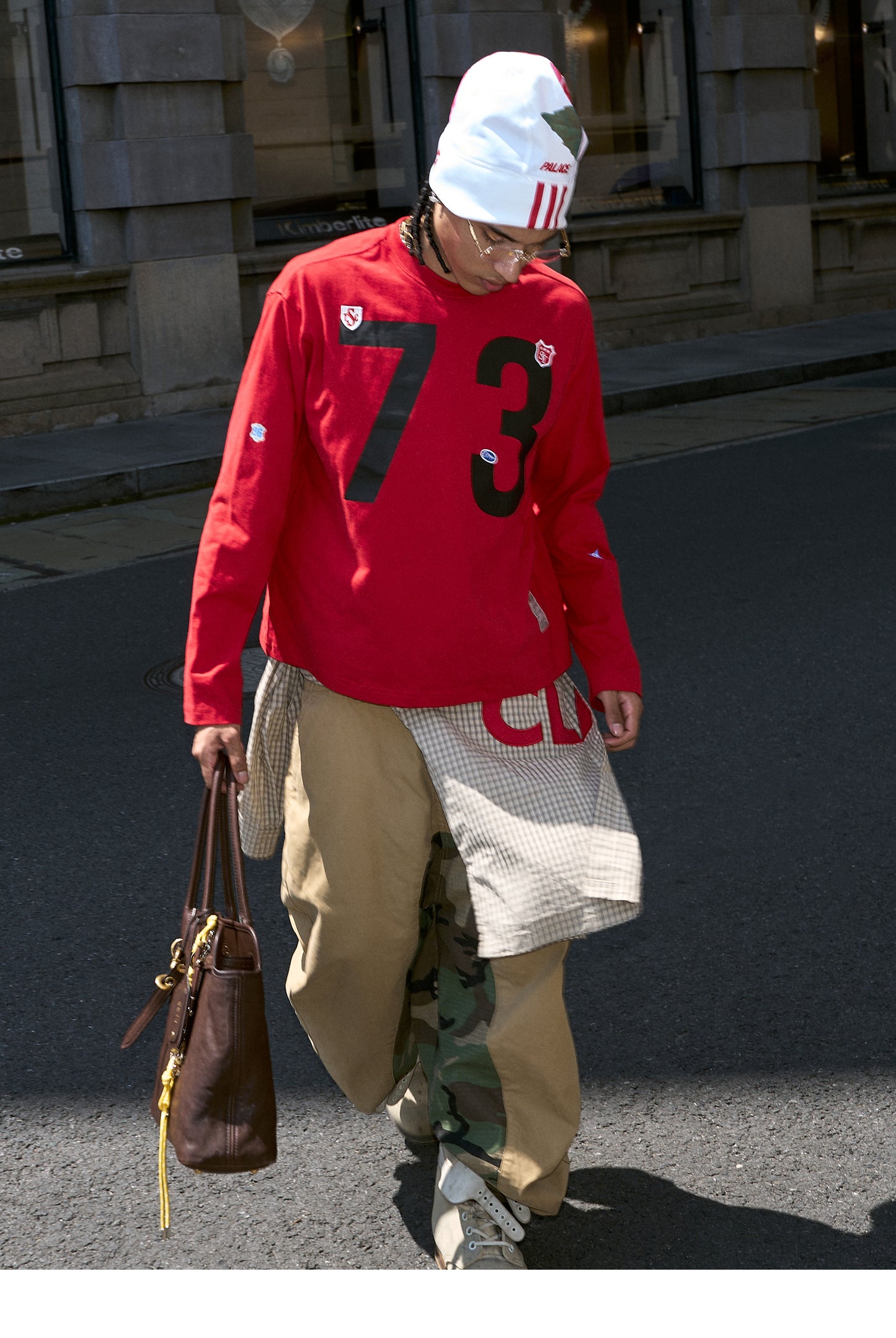 Round Neck Embroidered Print T-Shirt