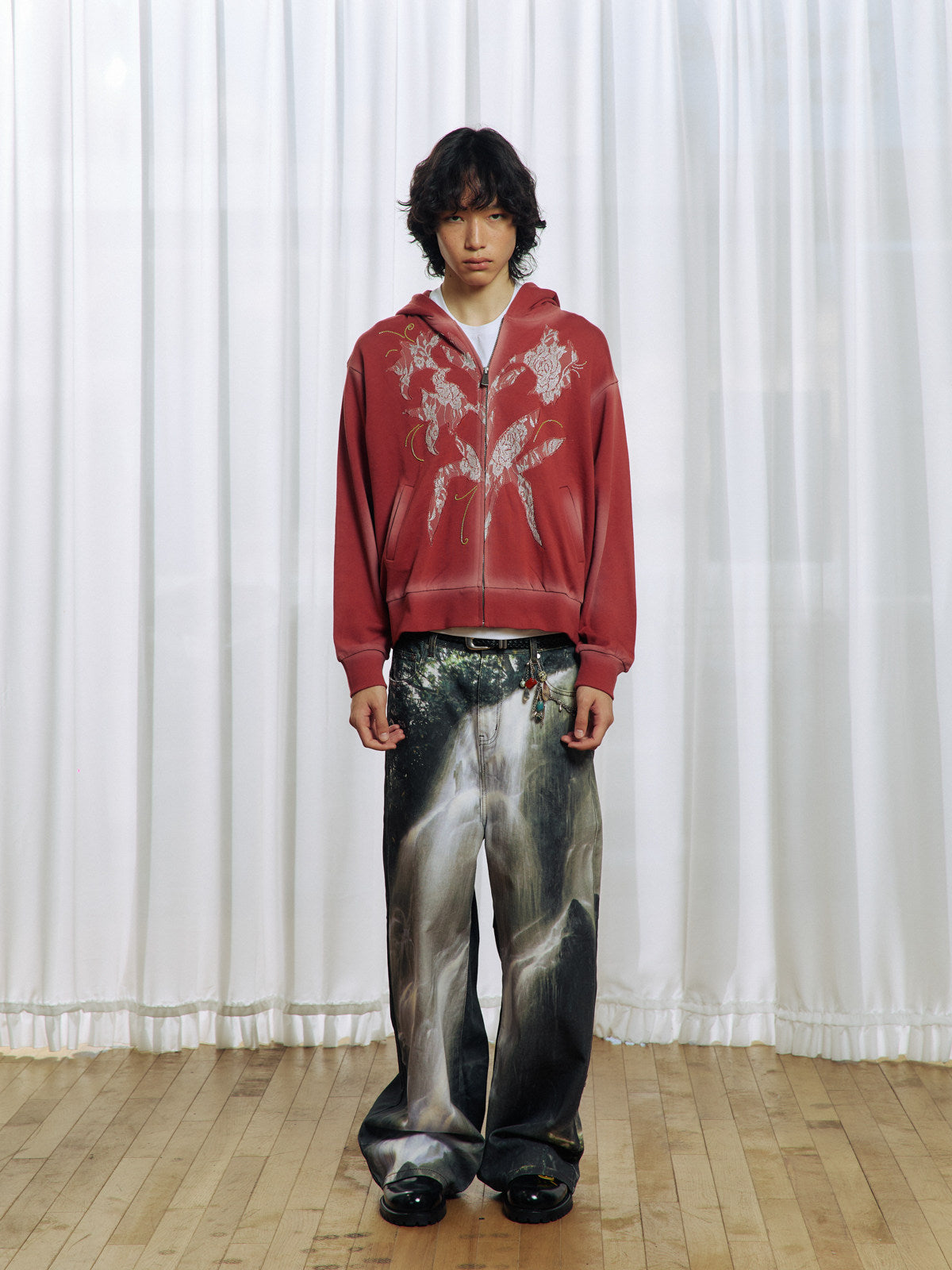 Lace-trimmed hooded sweatshirt