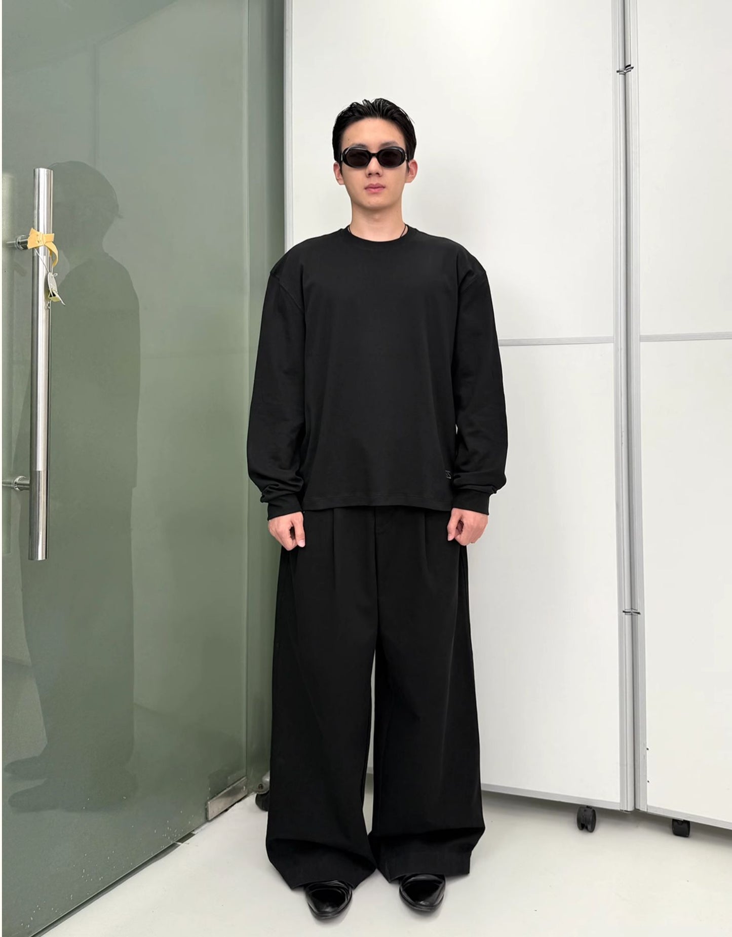 Natural wide shoulder T-shirt