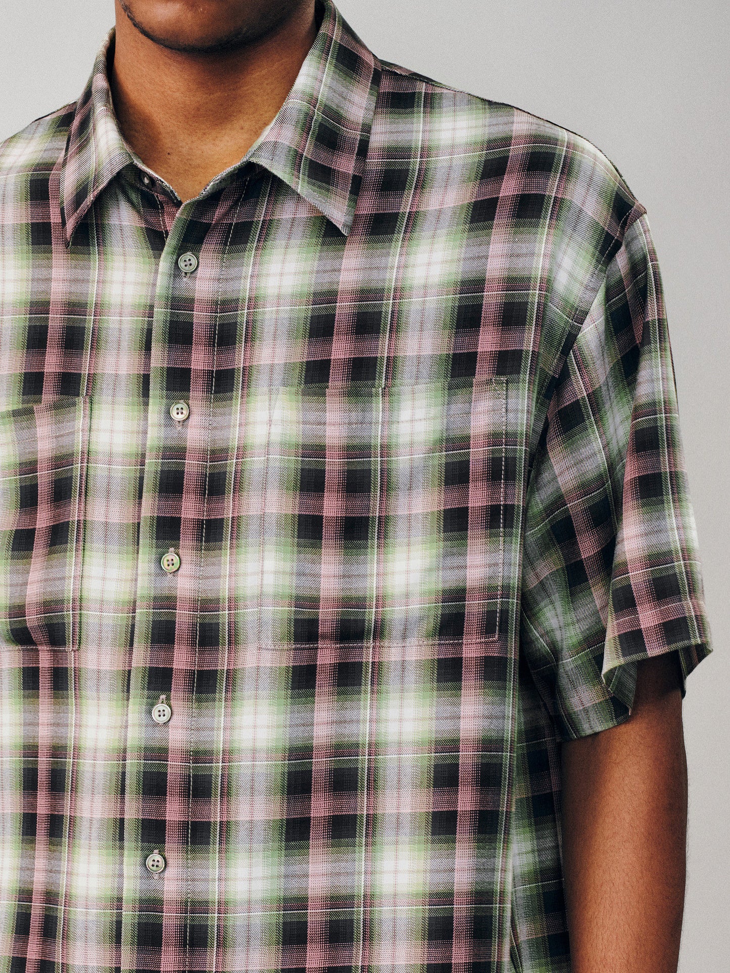 Gradient Check Double-Pocket Shirt
