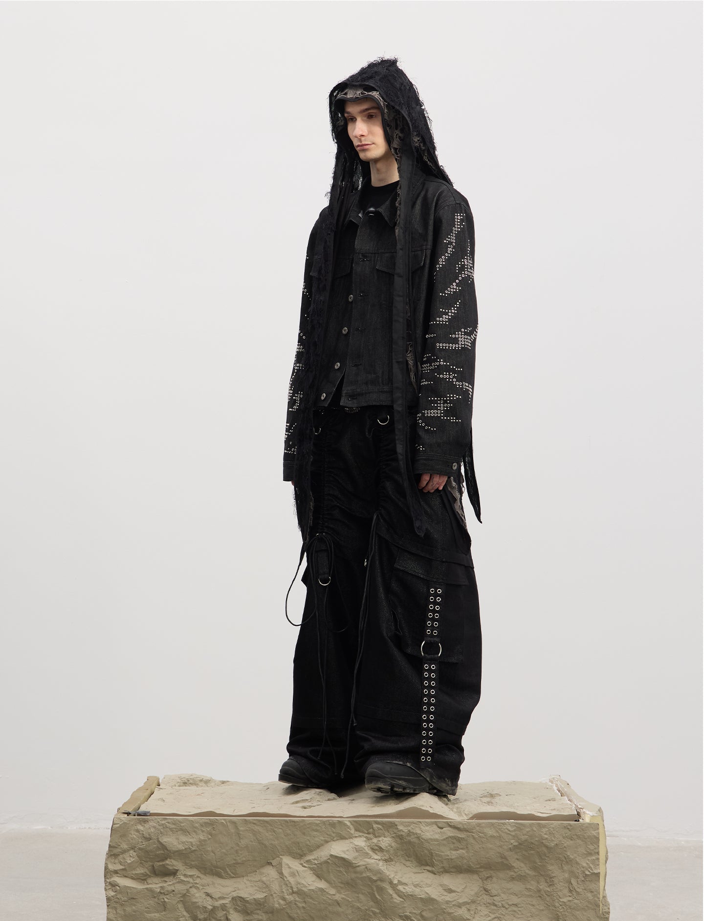 Deconstruction Design Work Jeans