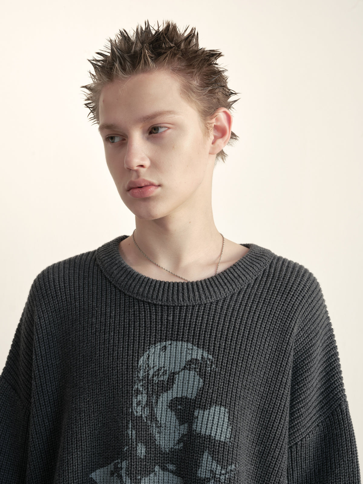 Loose crew neck sweater