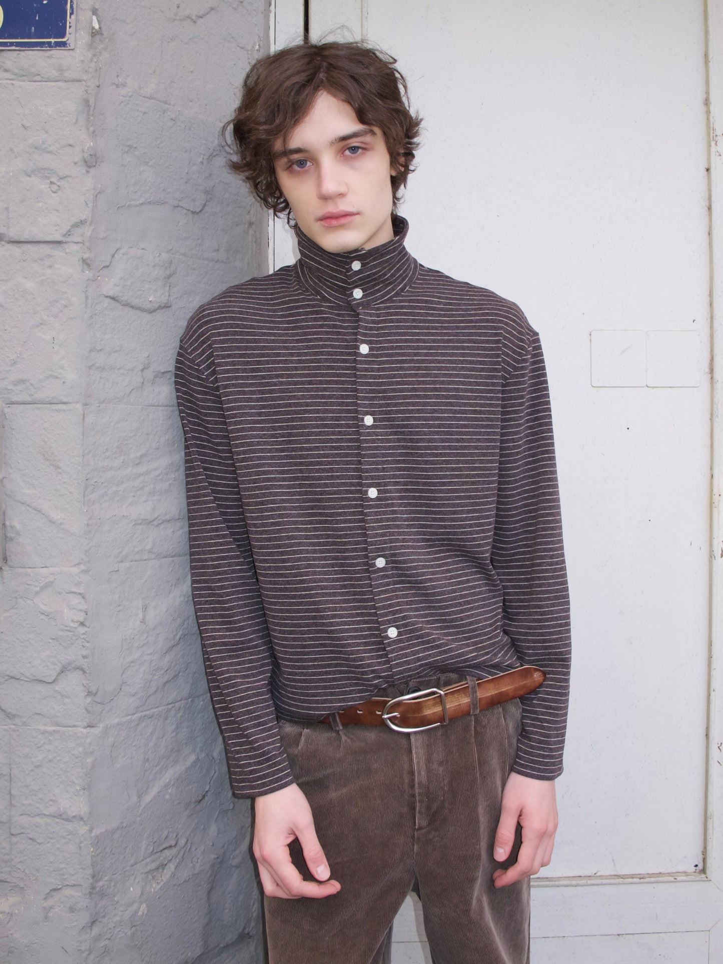 Soft and comfortable striped button-down shirt