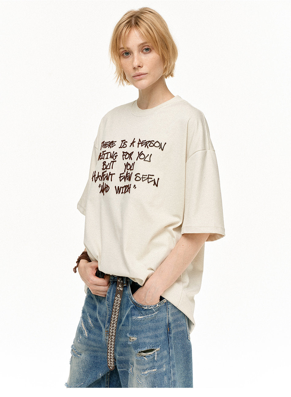 Unisex Casual Embroidered T-Shirt