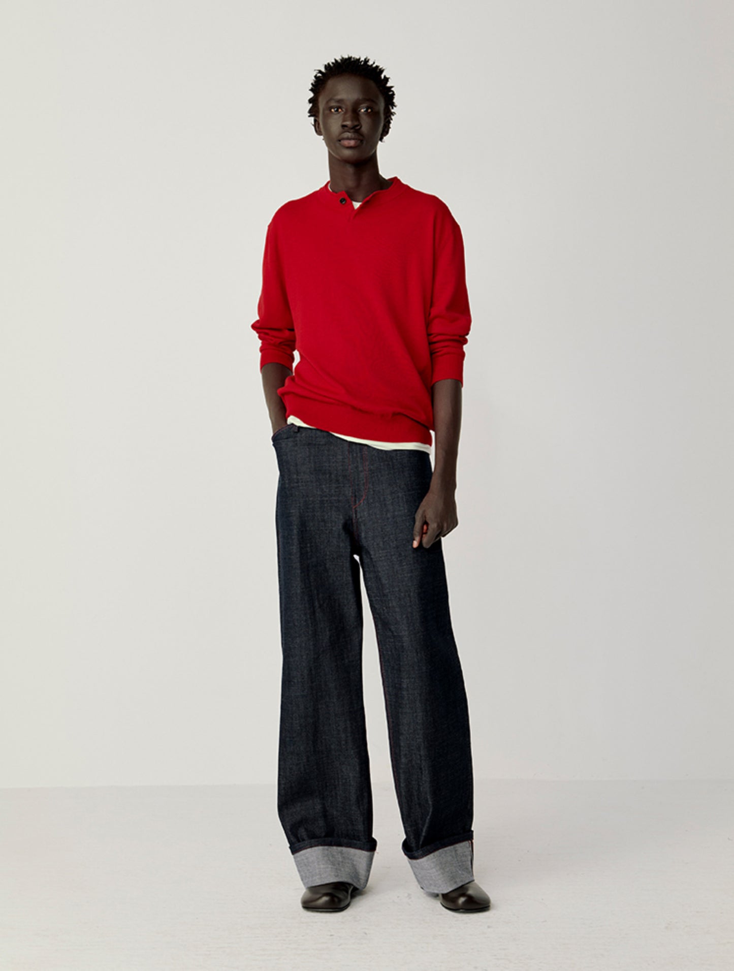 Straight Wide-Leg Jeans