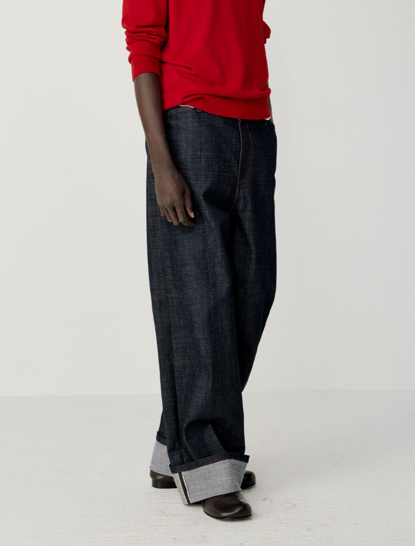 Straight Wide-Leg Jeans