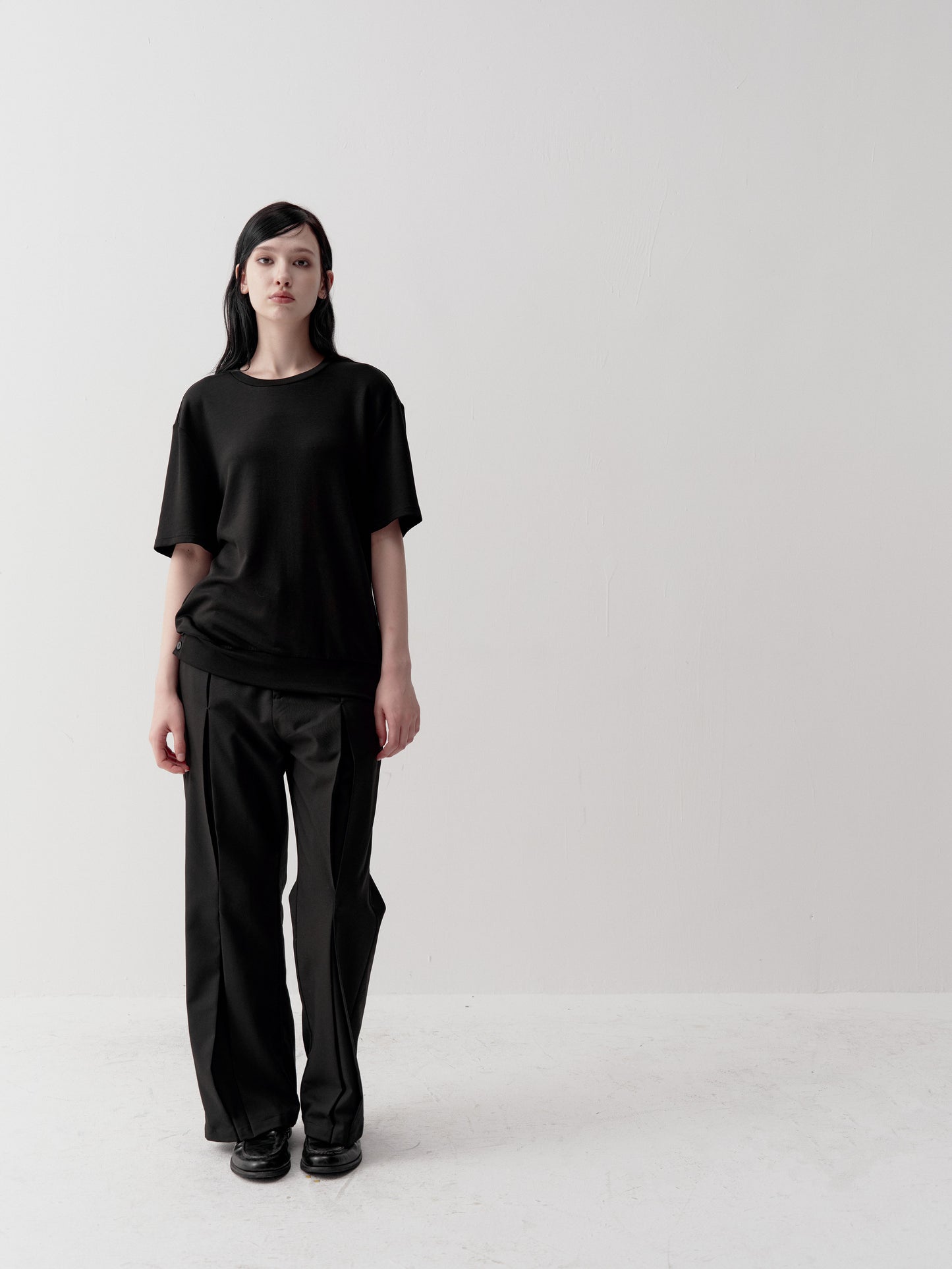 Adjustable with buttons, breathable T-shirt