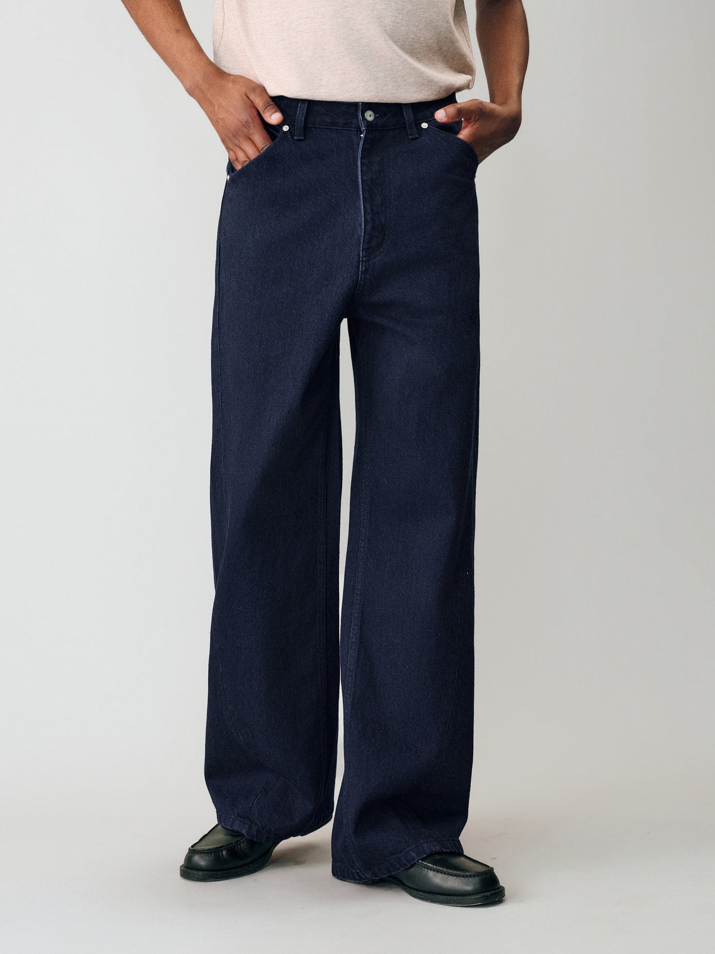 Diagonal Stitching Denim Pants