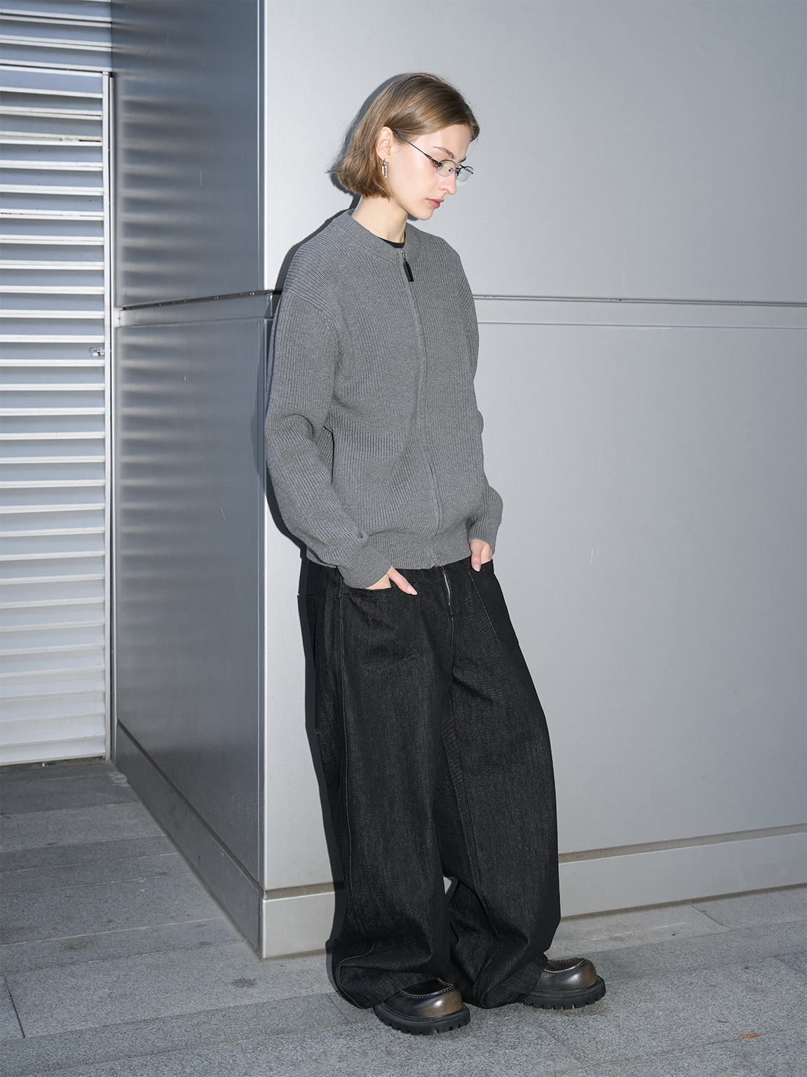 Crew Neck Zip-Up Cardigan