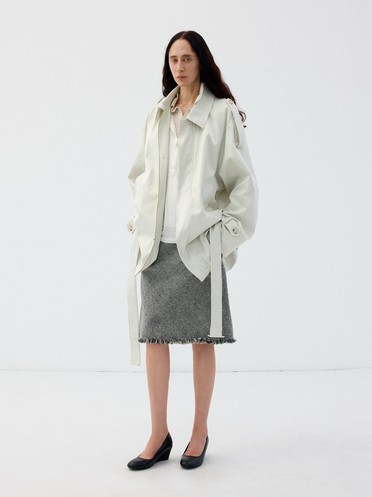 Mid-Length Jacket with a Wrinkle-Resistant Zipper