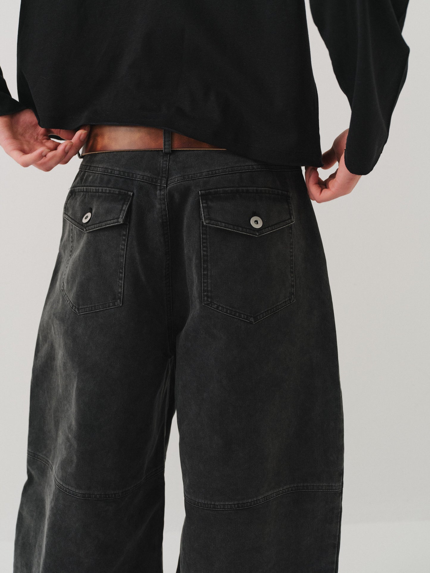 Wash-Distressed Wide-Leg Jeans