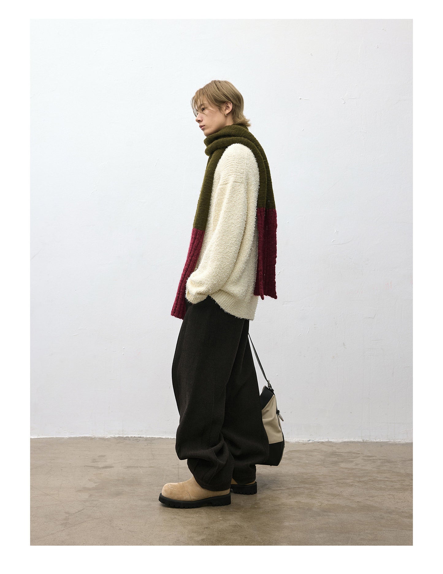 Pleated Wool Casual Pants