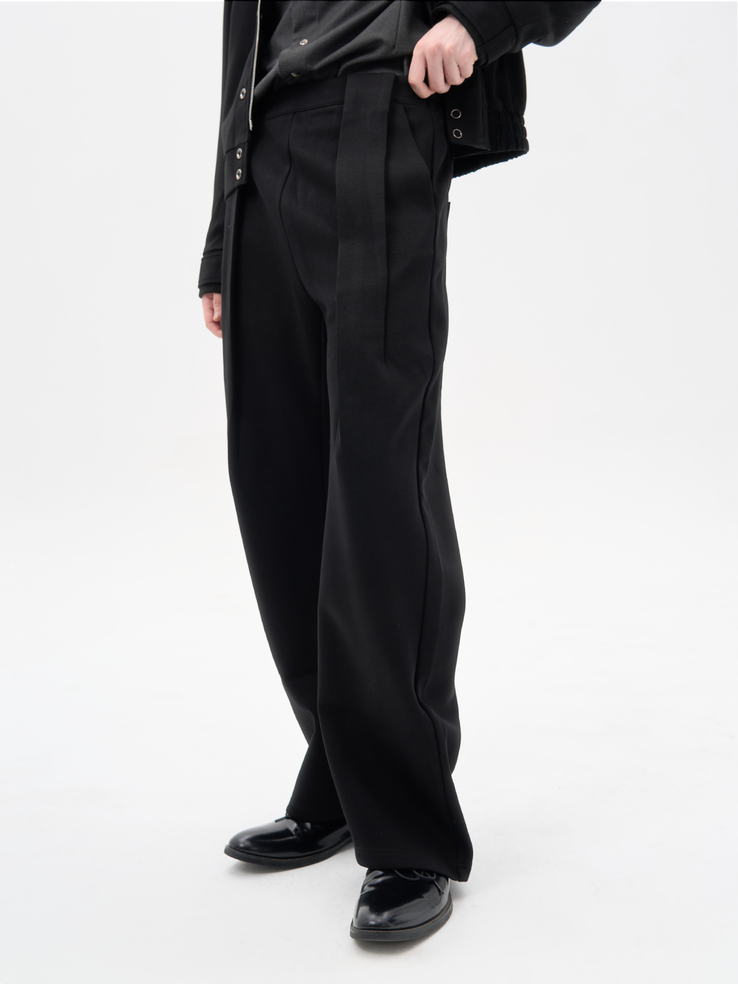 I-Pleat Casual Pants