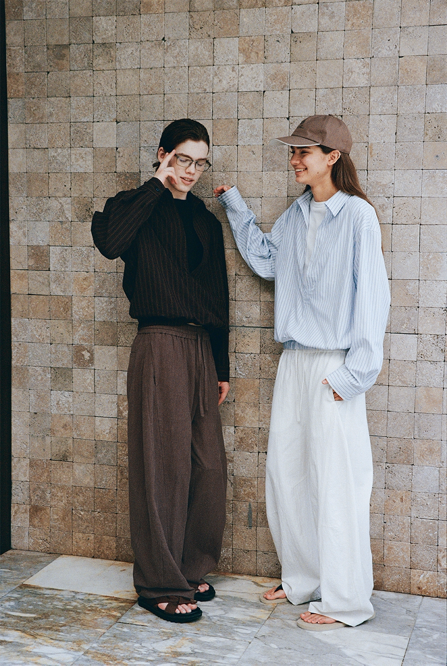 V-neck faux two-piece shirt