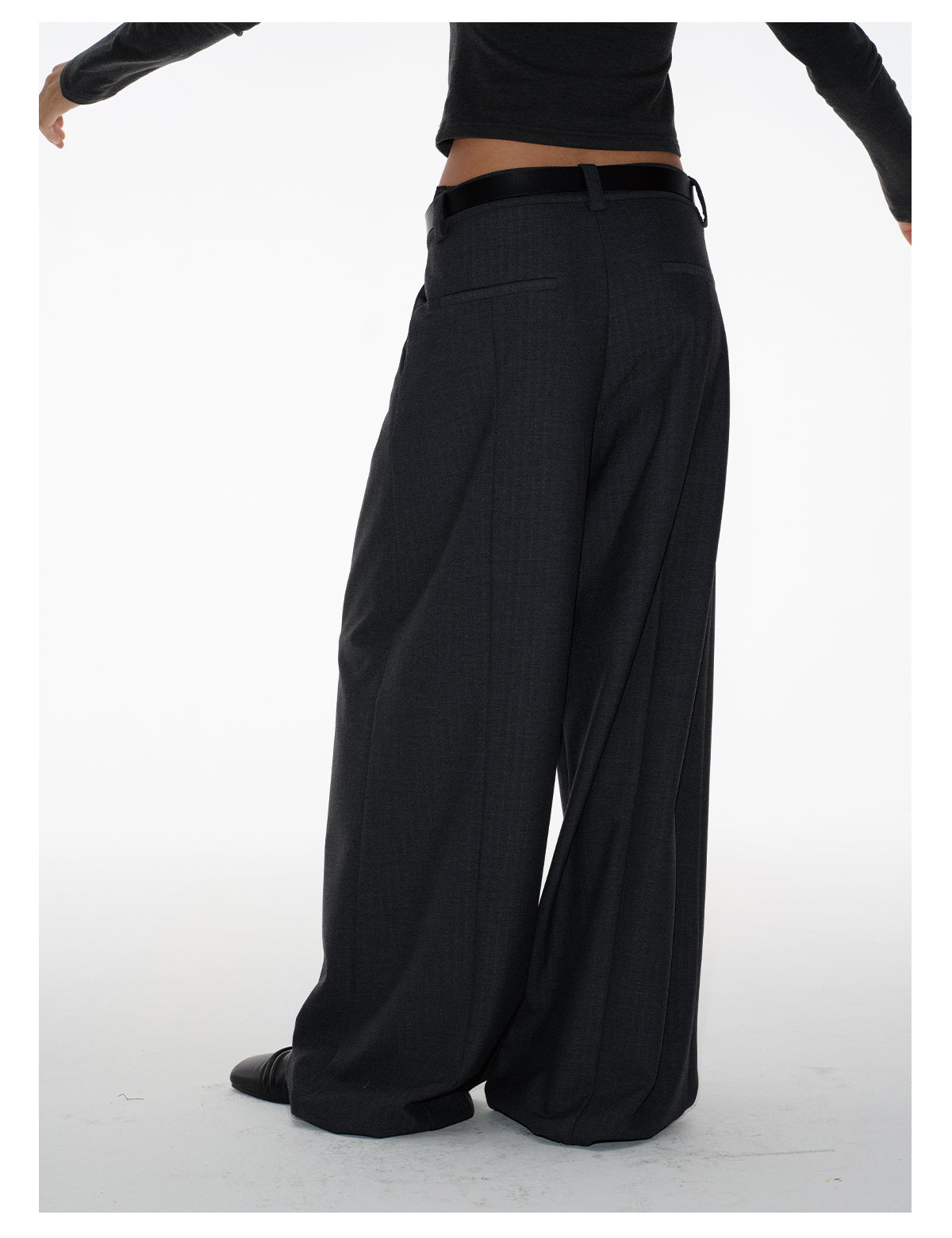 Double-pleated wide-leg pants