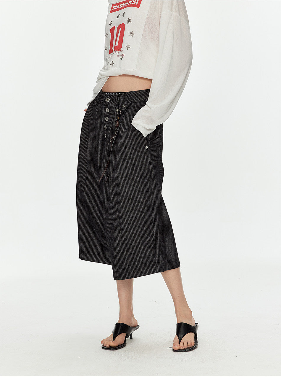 Paris Button Design Shorts