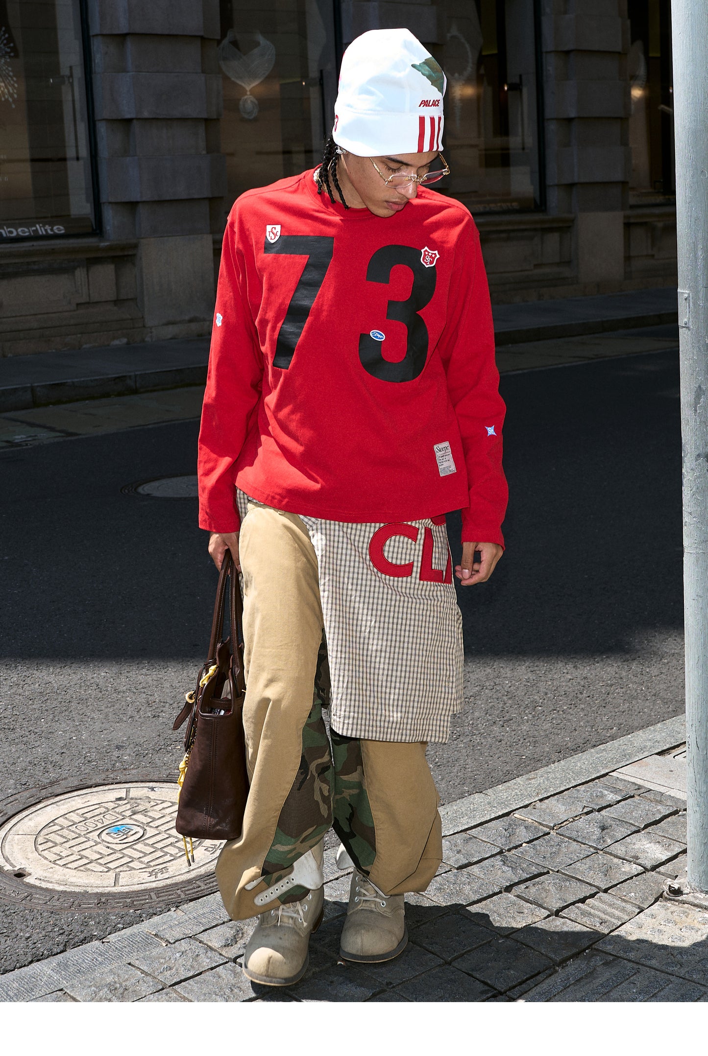 Round Neck Embroidered Print T-Shirt