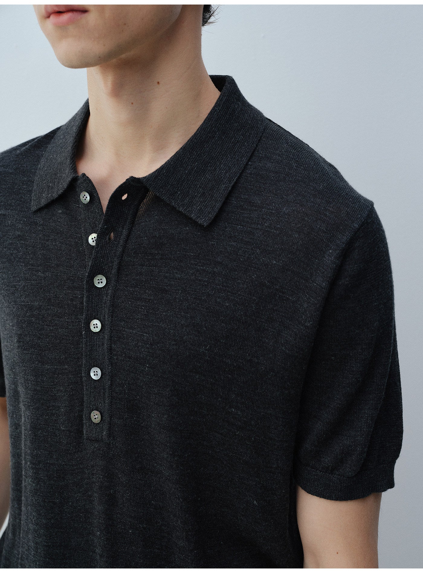 스트레이트 숄더 폴로 셔츠