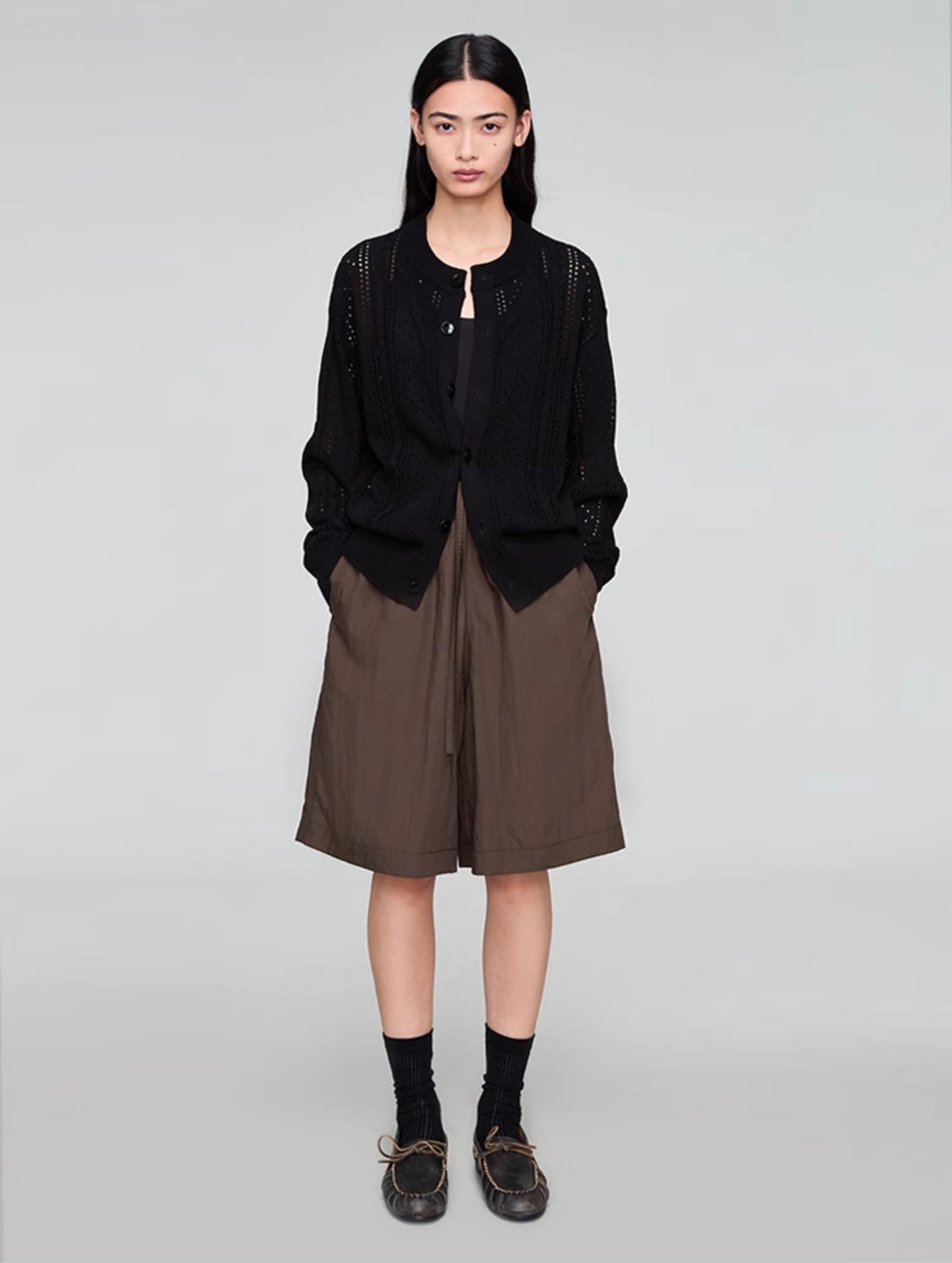 Elastic waist casual shorts