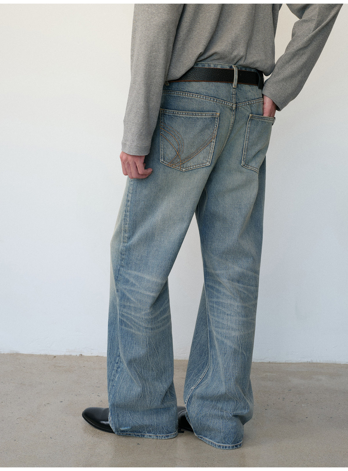 Dyed Crack Straight-Leg Jeans
