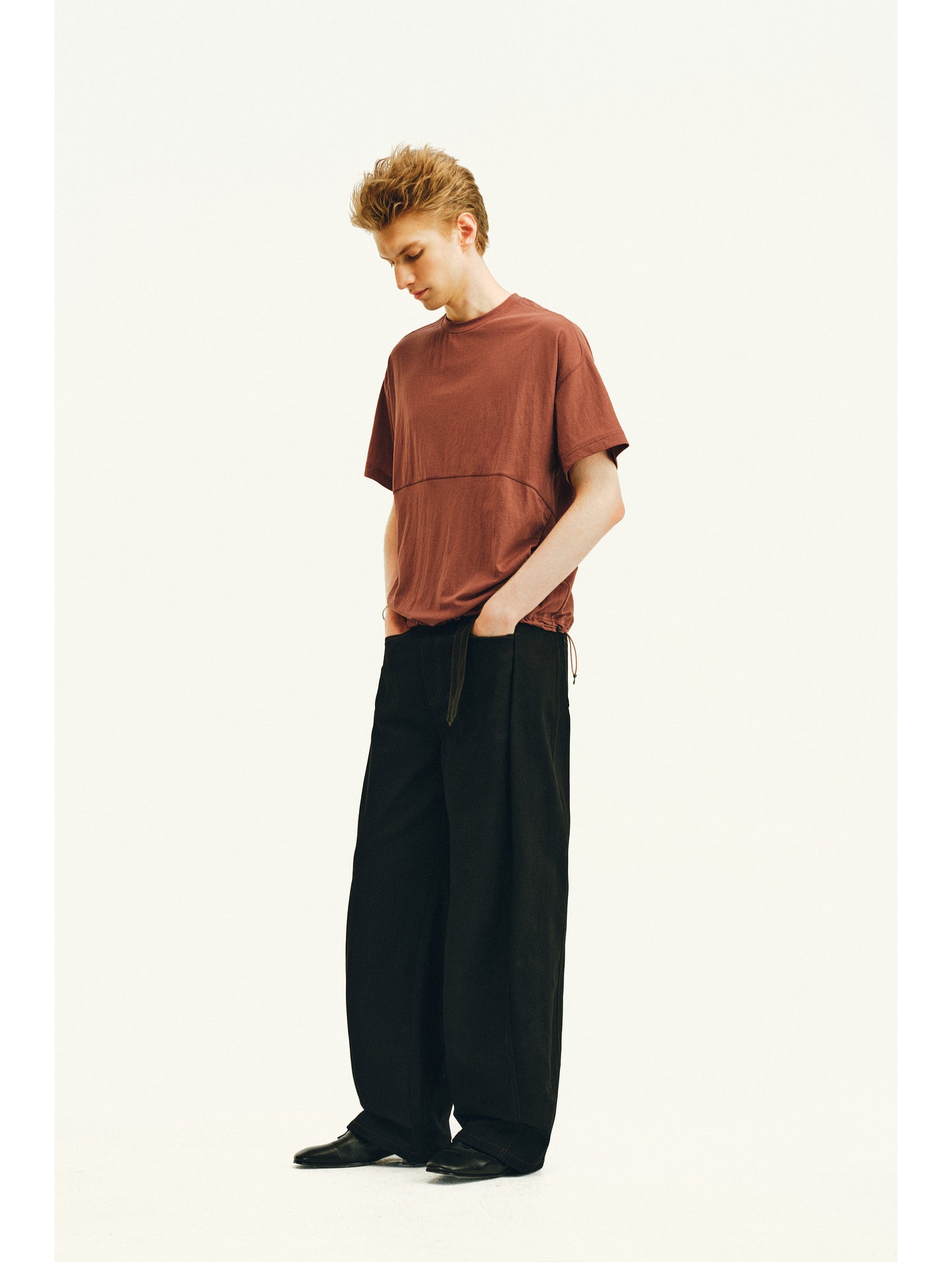 Pleated Casual Pants with Belt