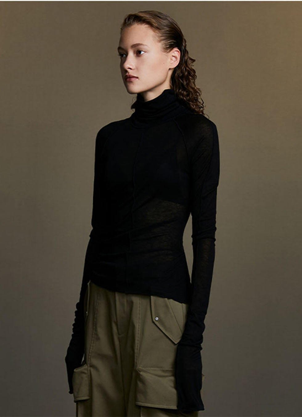 Wool Thin Slim High Neck Knit