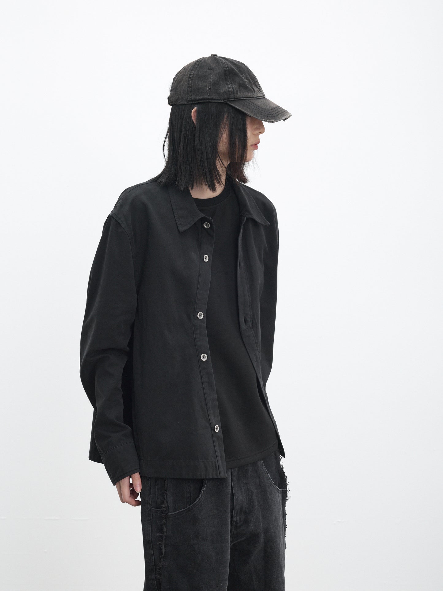アシンメトリーボタンダウンシャツ