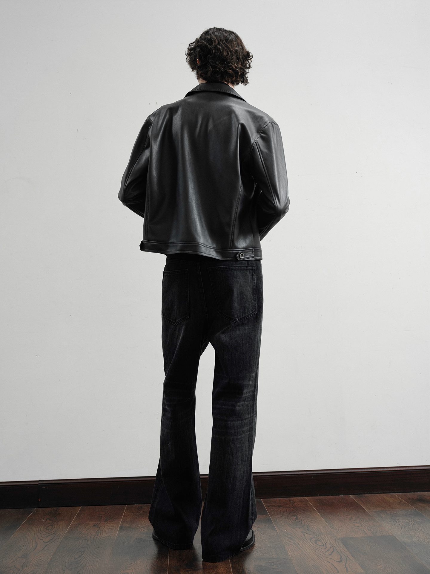 Flat Short Wide Jacket