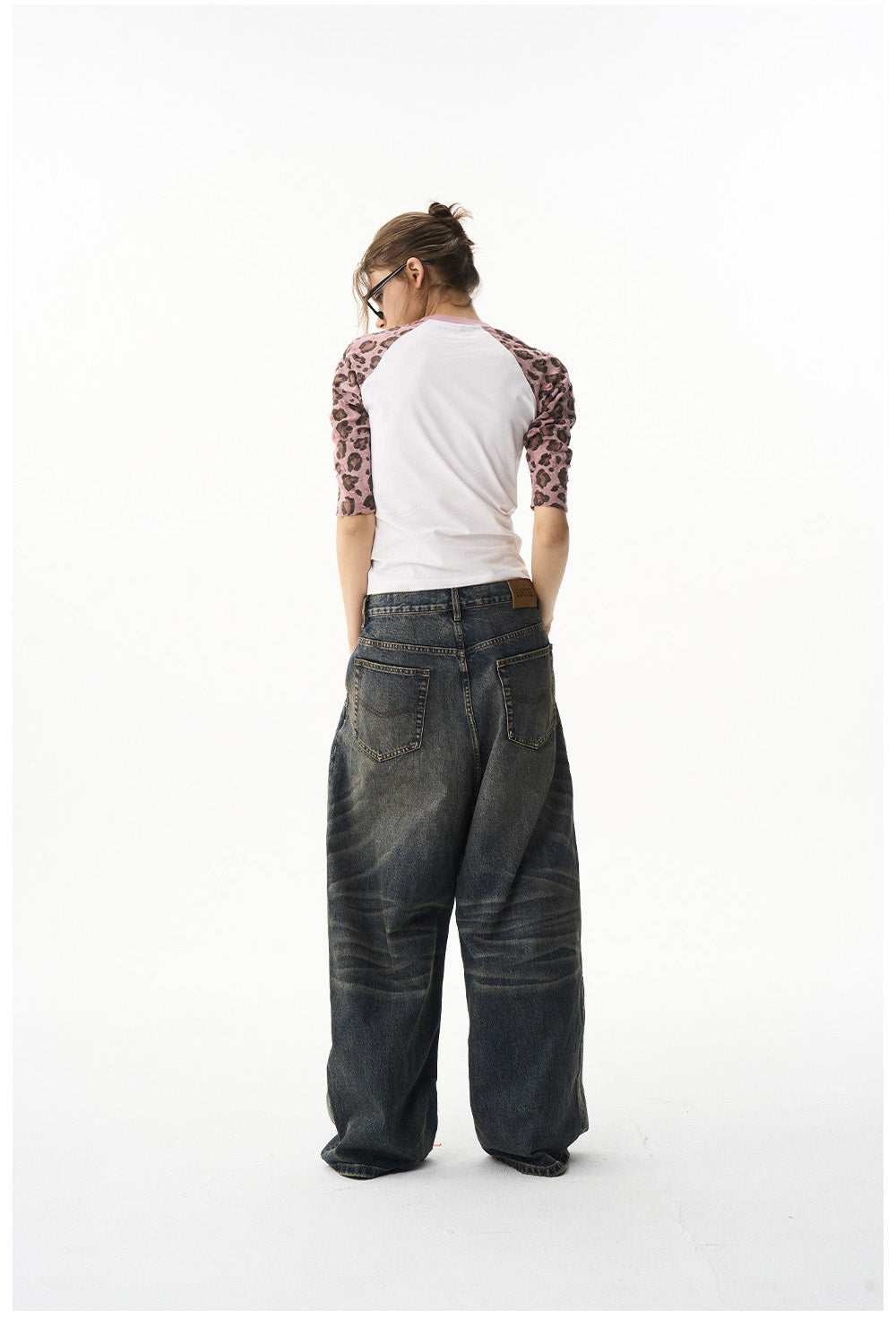 Raglan Leopard Print T-Shirt