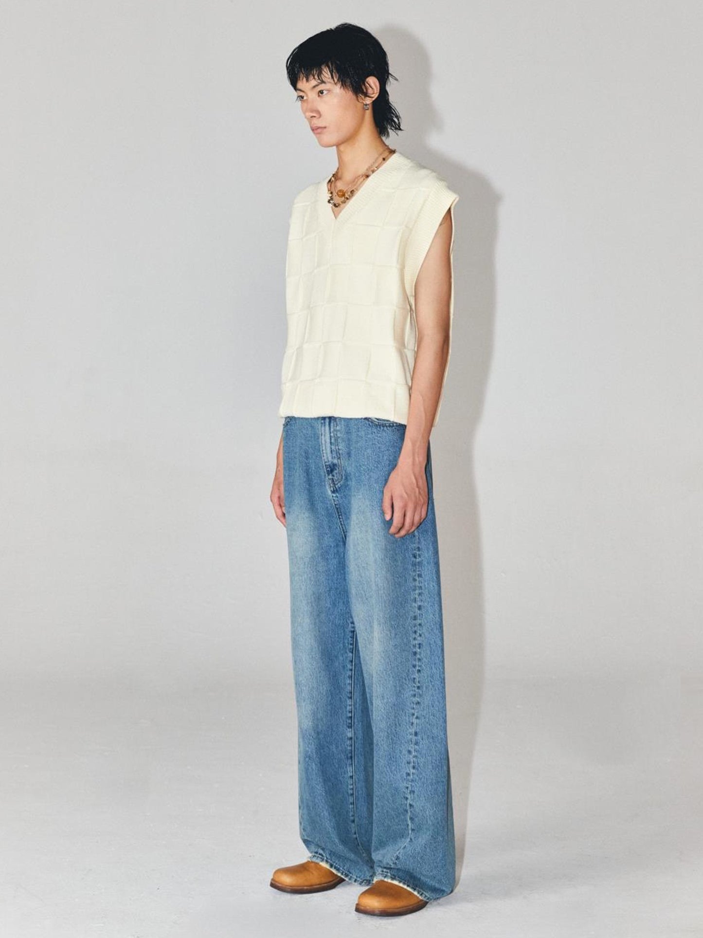 Wide Leg Washed Jeans