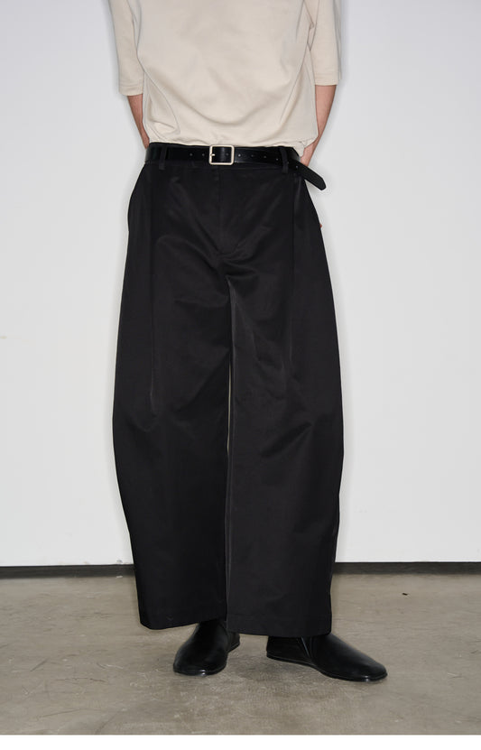 Big Silhouette Casual Pants