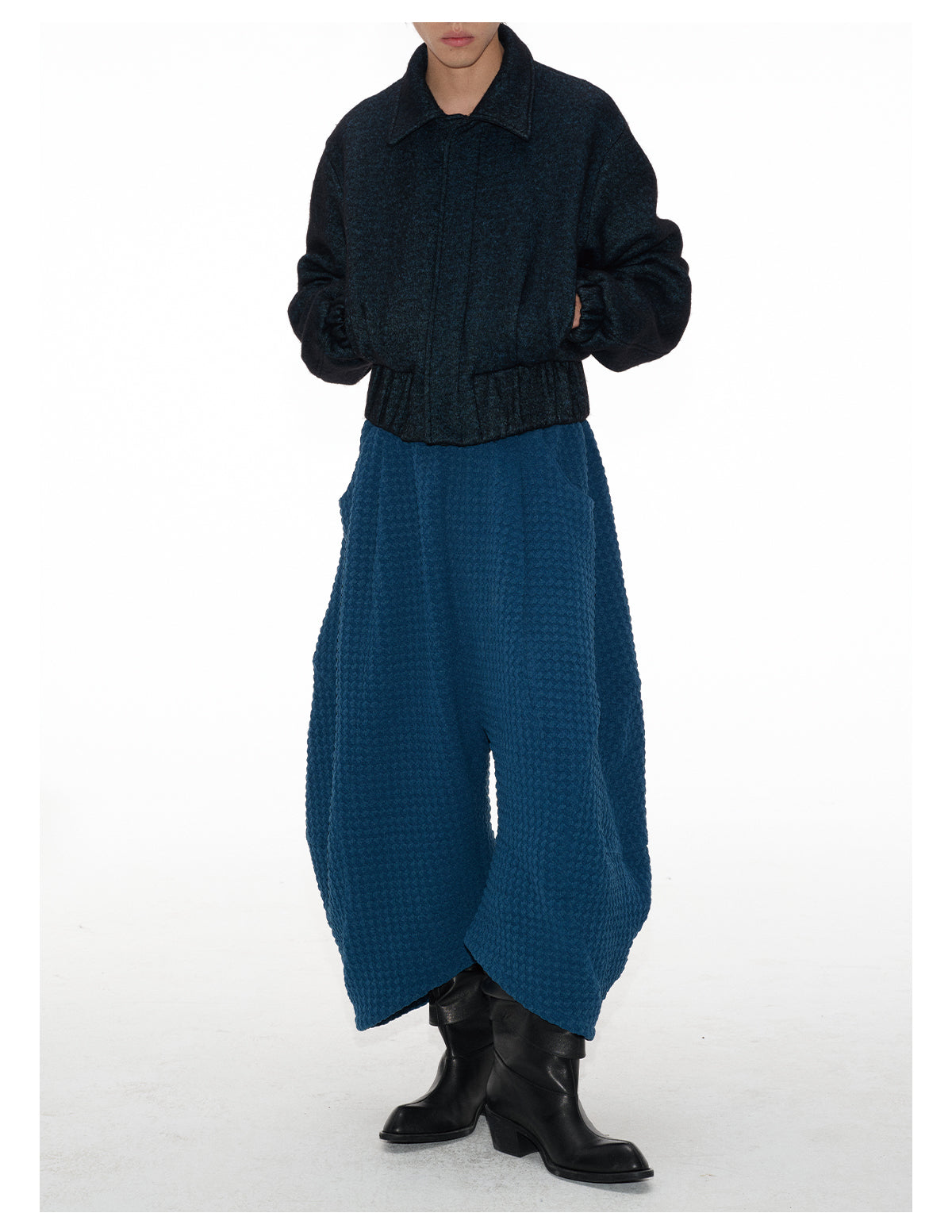 Flower Bud Cropped Pants