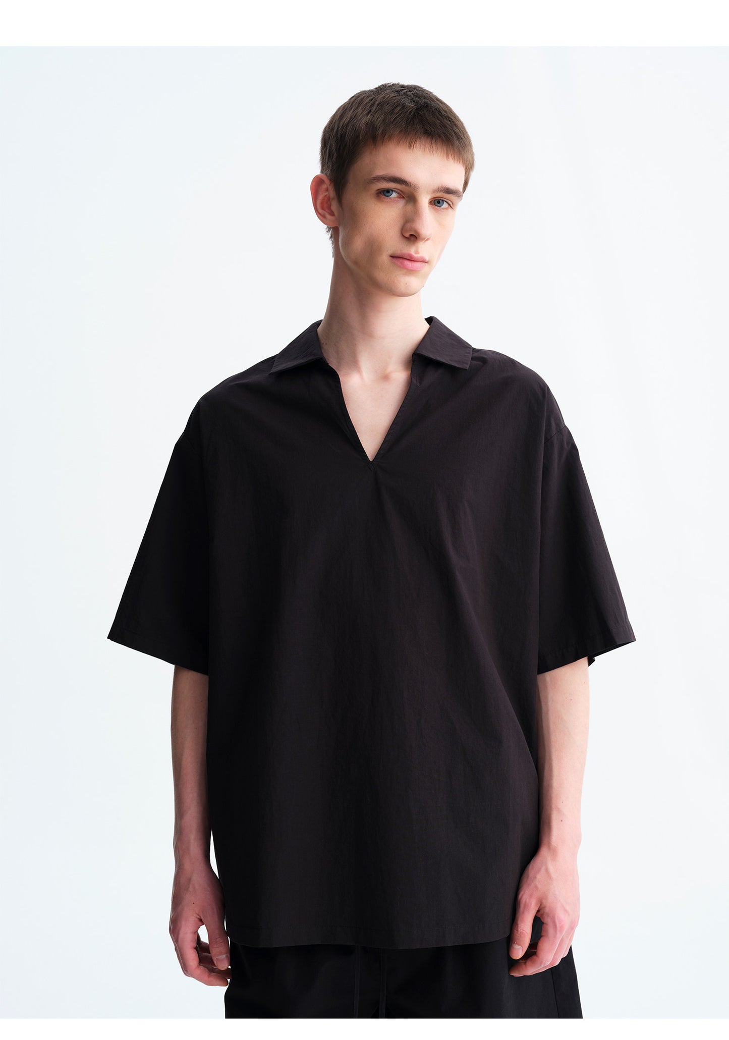 Loose-Fit V-Neck Pullover Shirt
