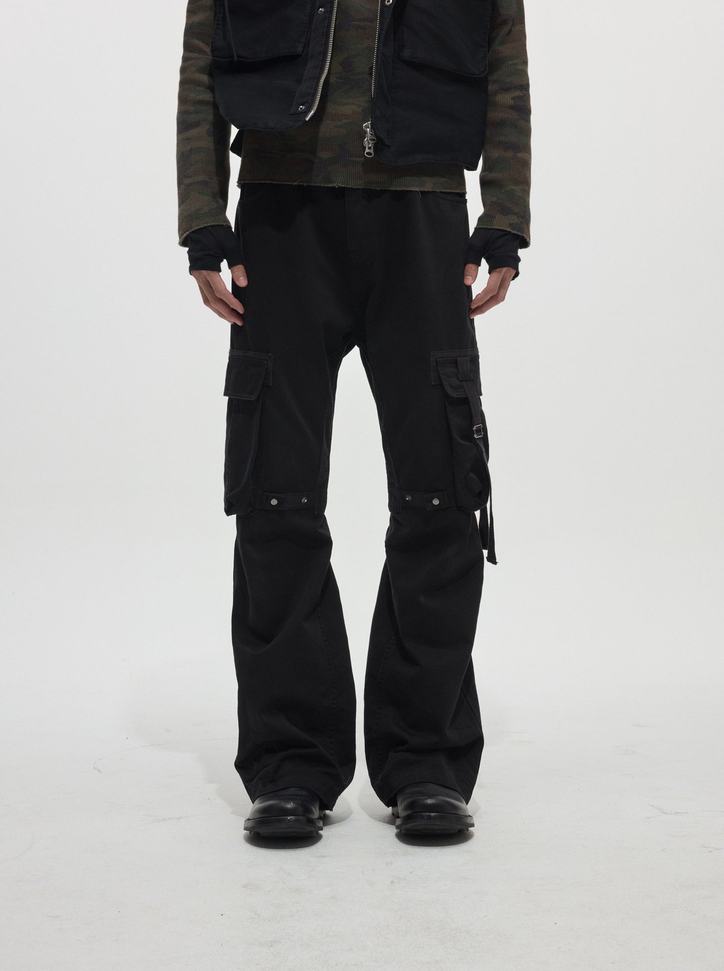 Webbing-Washed Cargo Pants