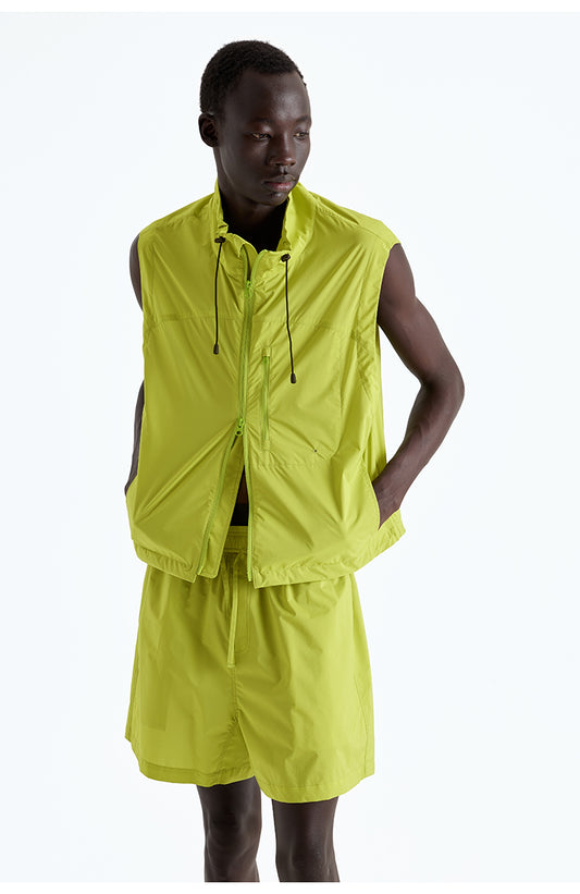 Water-repellent windshell vest