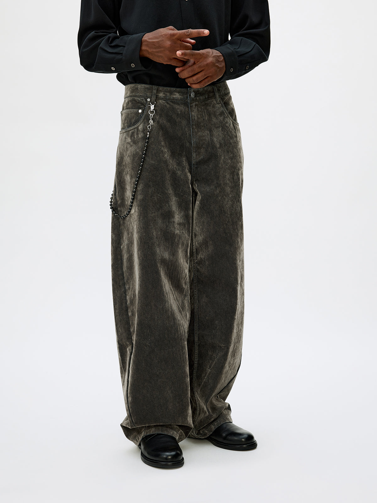 Loose-Fit Flock Denim Pants