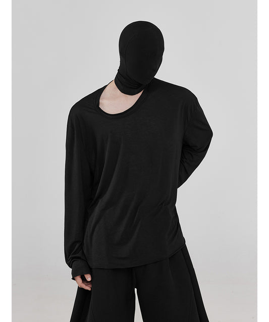 Anomalous sloping collar T-shirt